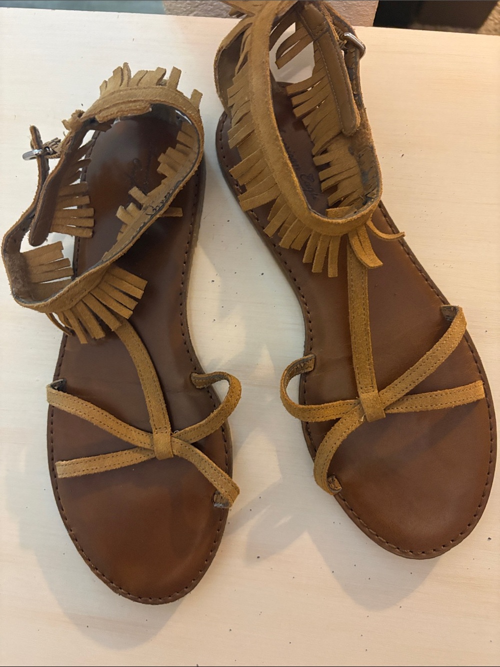 American Eagle Women's Fringe Suede Strappy Sandals - Tan